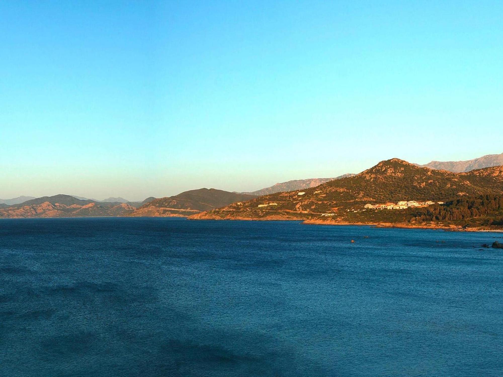 Res Le Vieux Moulin Ile Rousse Apartment For 4 Pers เอลเลอรูซ ภายนอก รูปภาพ
